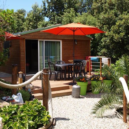 Le Petit Chalet Портіччо Екстер'єр фото
