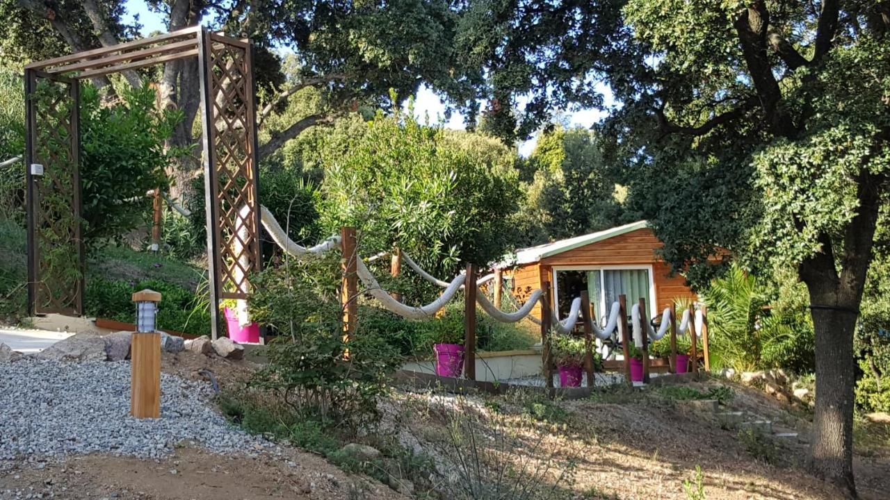 Le Petit Chalet Портіччо Екстер'єр фото